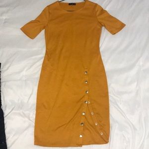 COPY - Yellow bodycon dress with slit